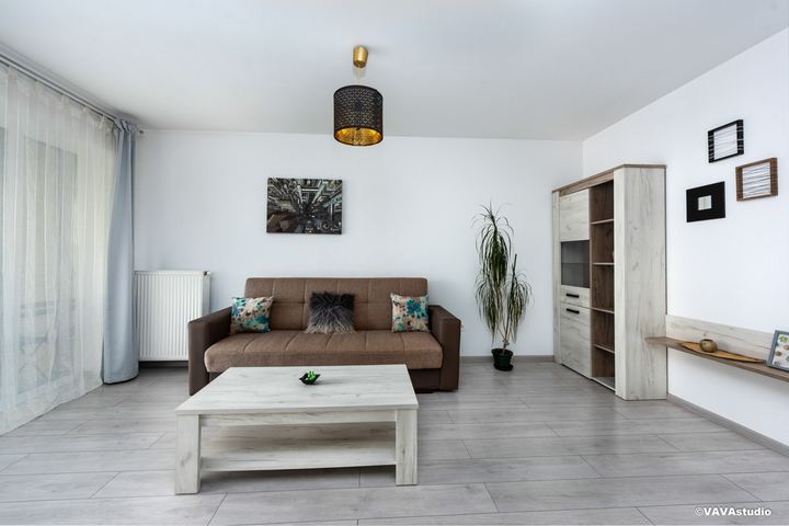 Apartament 3 · Coresi